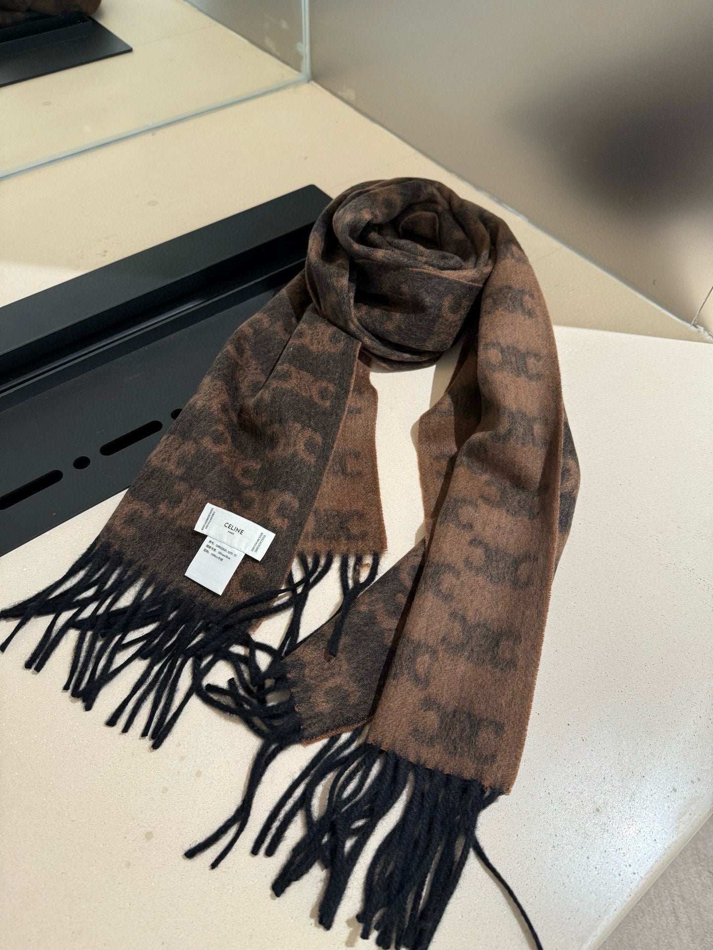 Luxury Double-Sided Contrast Cashmere Scarf — 100% Cashmere — 36 × 190 cm