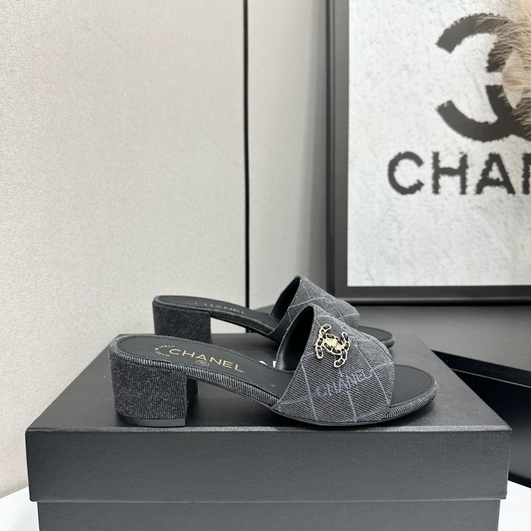 Denim Platform Sandals – Spring/Summer 2026
