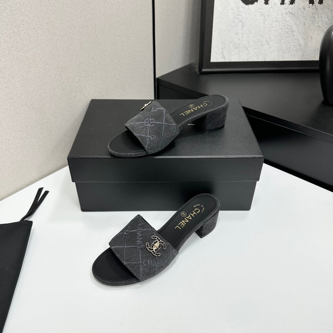 Denim Platform Sandals – Spring/Summer 2026