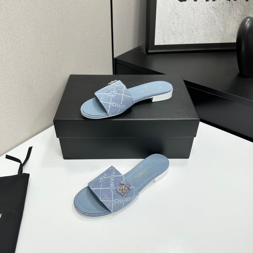 Denim Platform Sandals – Spring/Summer 2026