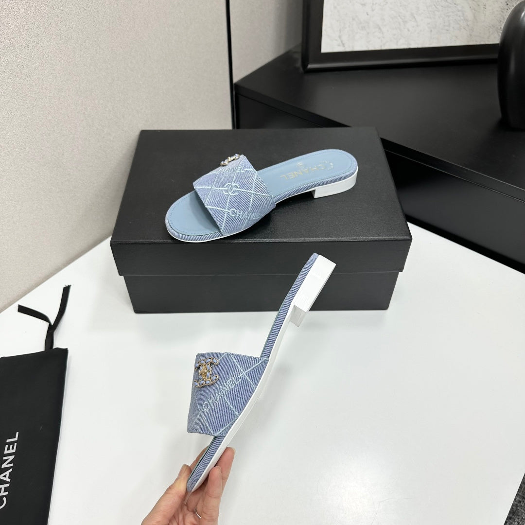 Denim Platform Sandals – Spring/Summer 2026