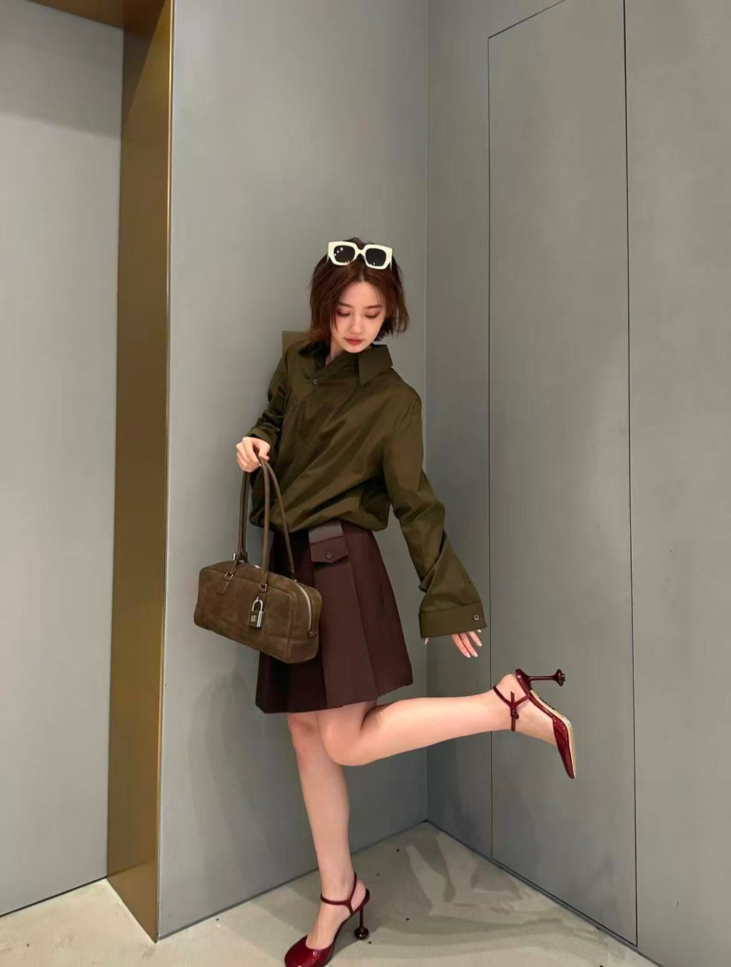🆕 Olive Green Belted Shirt 🌿 – (Premium Quality )