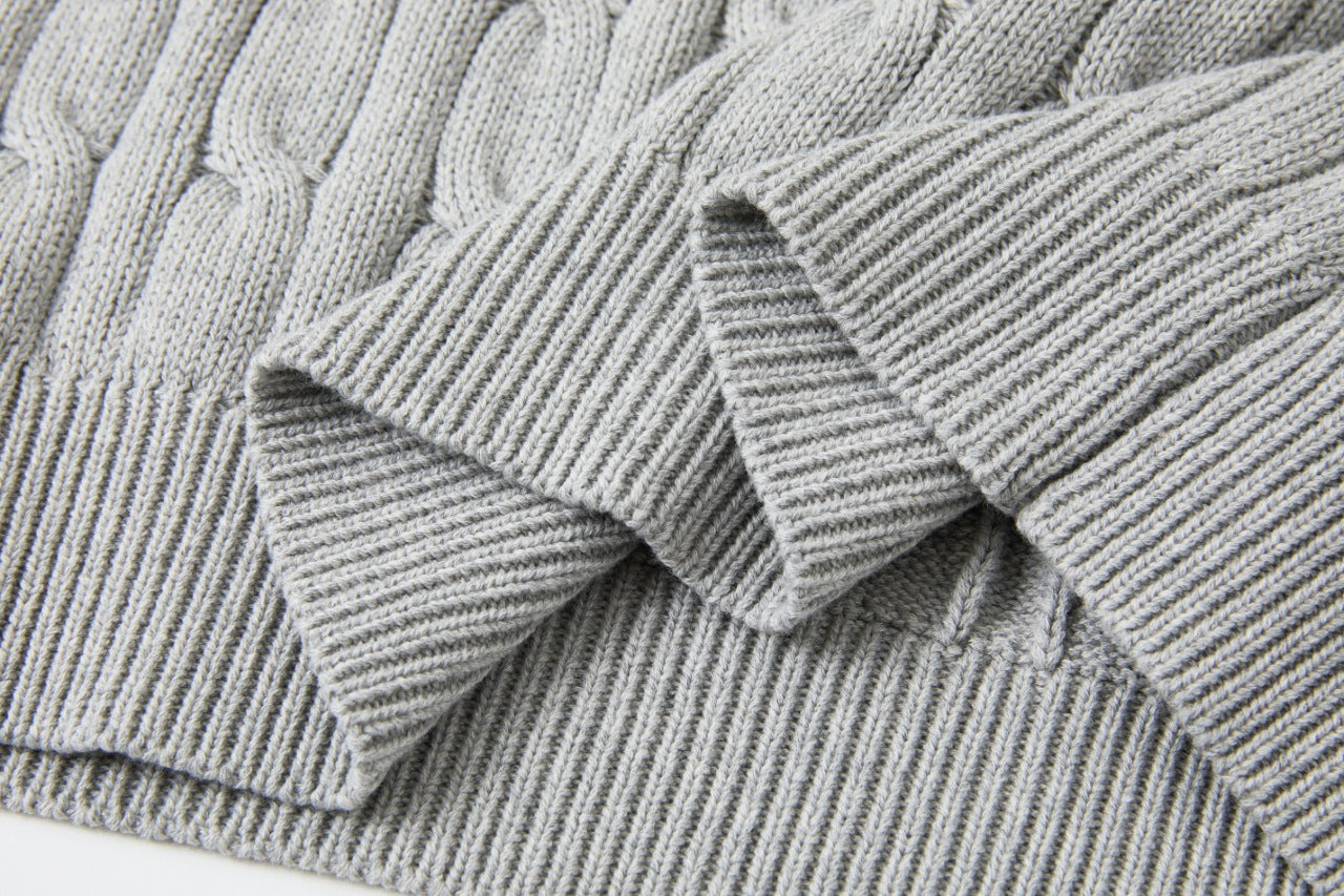 Cable Knit Embroidered Po T-Shirt
