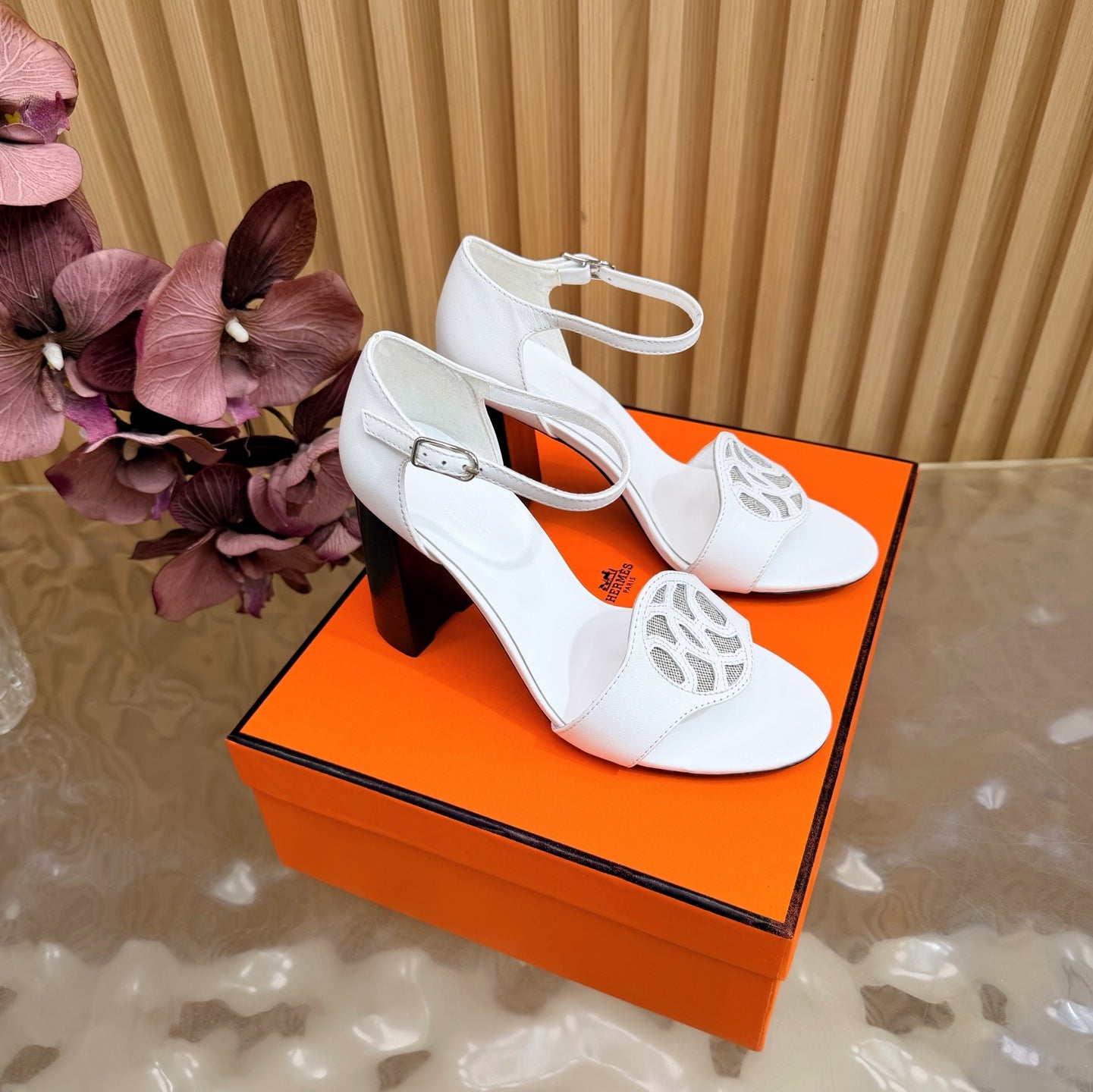 Roman Heel Leather Sandals | Vintage Elegant Block Heel Sandals