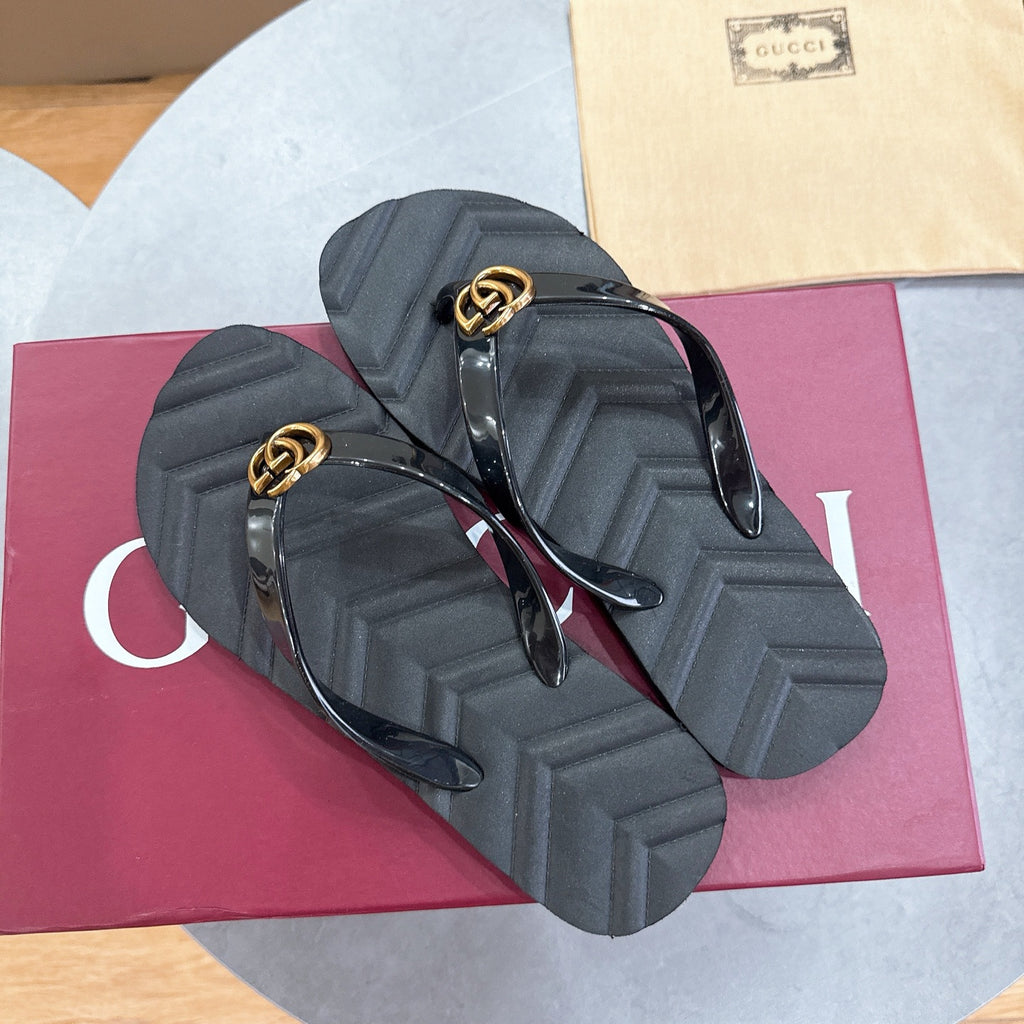 Double Buckle Flat Flip Flops | Luxury-Inspired Summer Slides