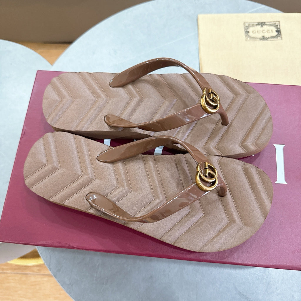 Double Buckle Flat Flip Flops | Luxury-Inspired Summer Slides