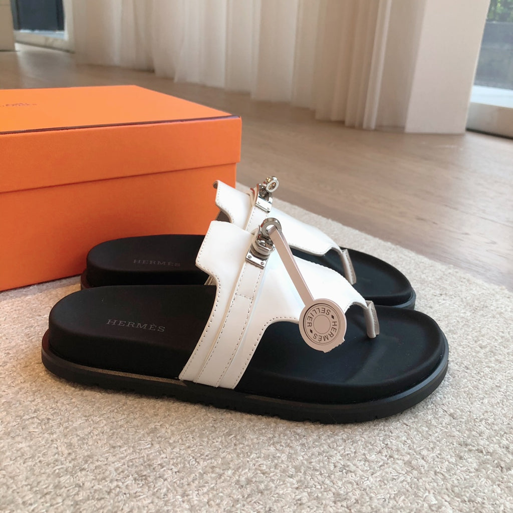 Éclair-Inspired Slide Sandals
