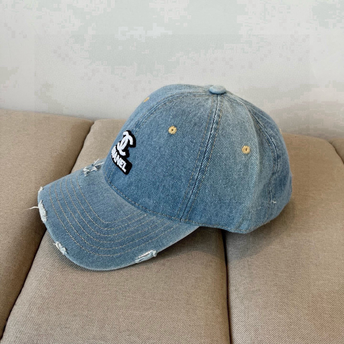 Unisex Denim Baseball Cap – Spring/Summer 2025