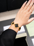 Luxury Clover-Inspired Chain Watch