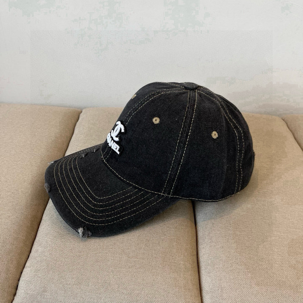 Unisex Denim Baseball Cap – Spring/Summer 2025