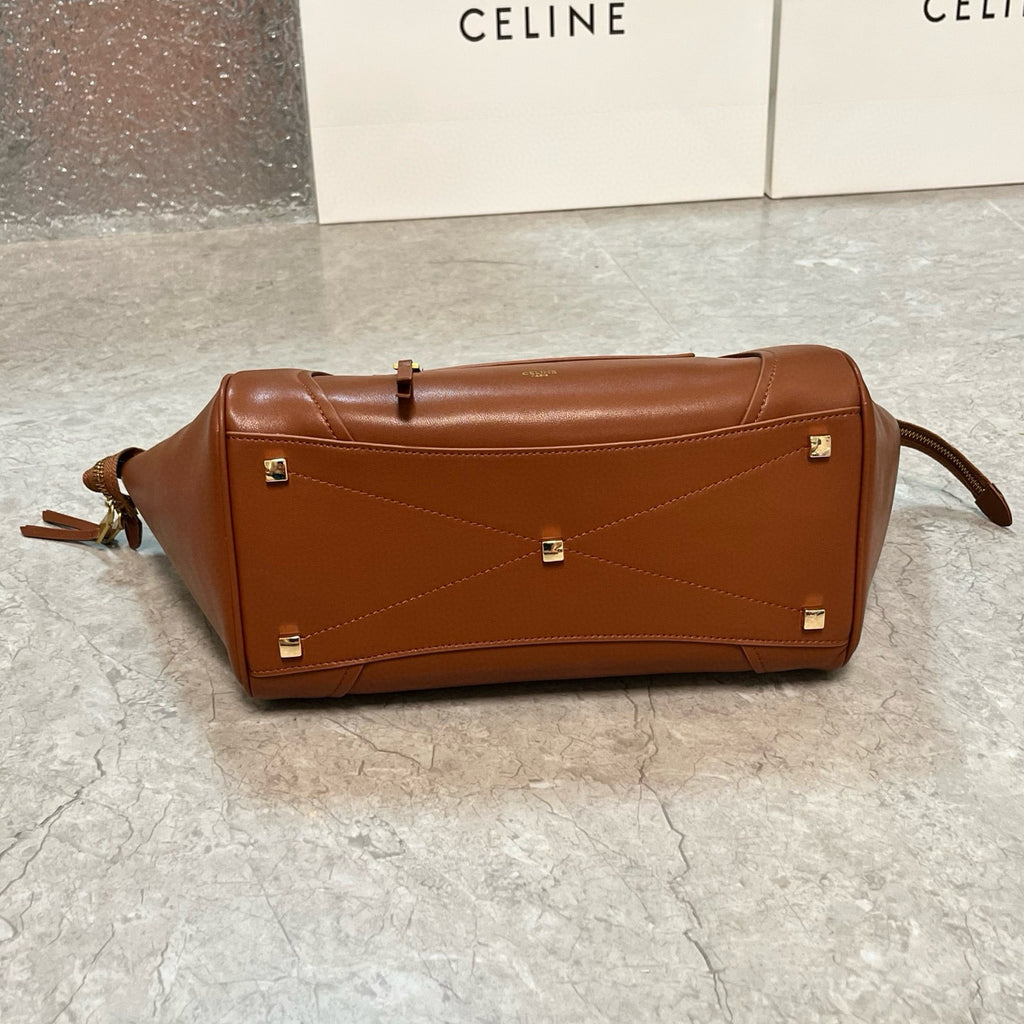Calfskin & Suede “Smile” Tote Bag – Spring 2026 Edition