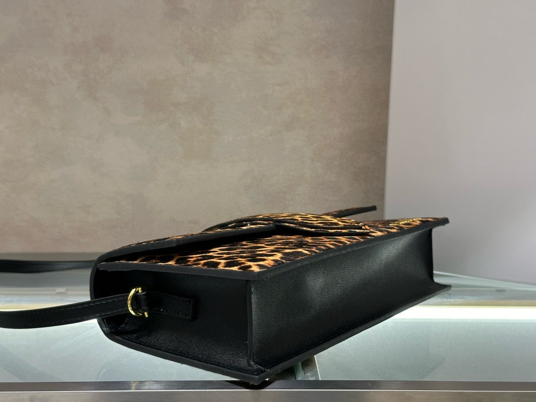 Mini Leopard Print Shoulder Clutch Bag | Convertible Design in Genuine Leather