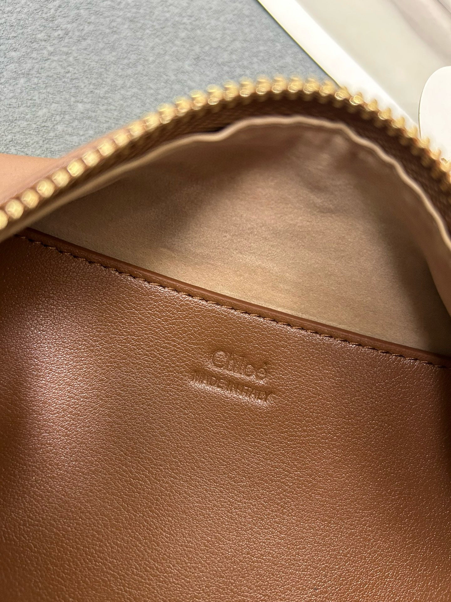Crossbody & Shoulder Leather Bag