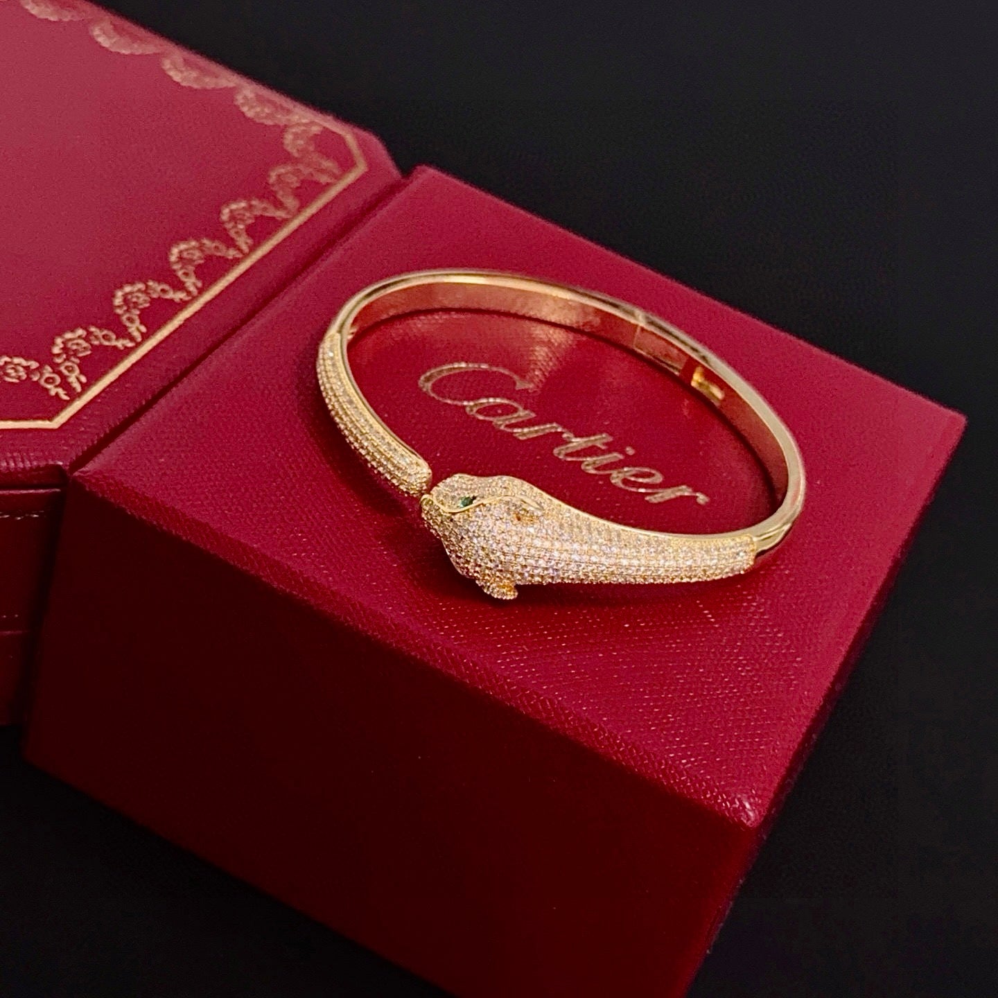 Elegant Panther Head-Inspired Diamond Bangle