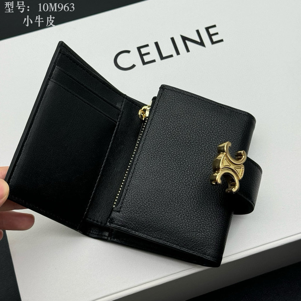 Triomphe-Style Three-Fold Leather Wallet with Metal Hardware – Premium Quality
