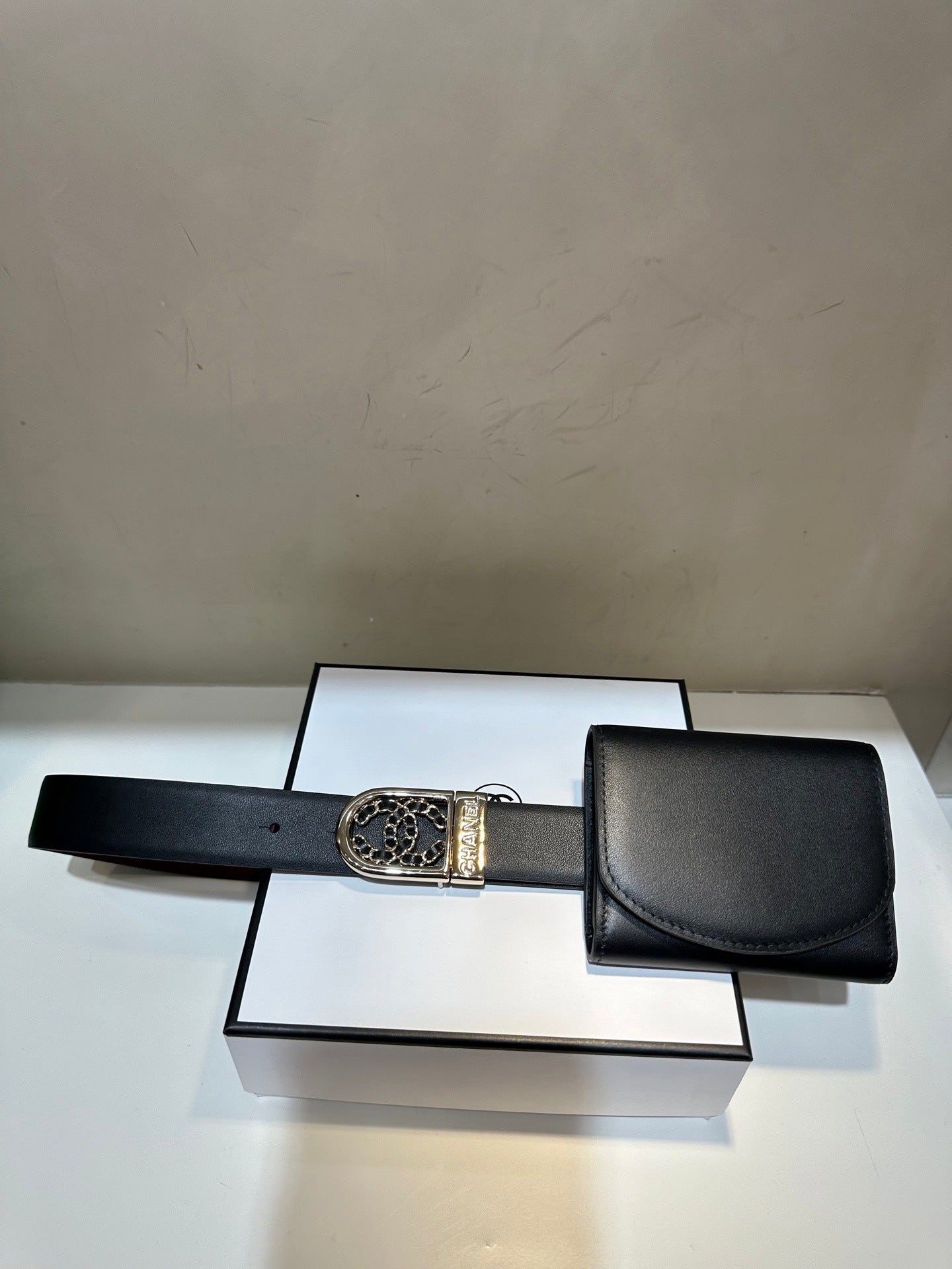 Premium Reversible Leather Belt with Detachable Waist Bag