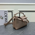 Geometric Structured Shoulder Bag – Puzzle Edge Style, 24cm
