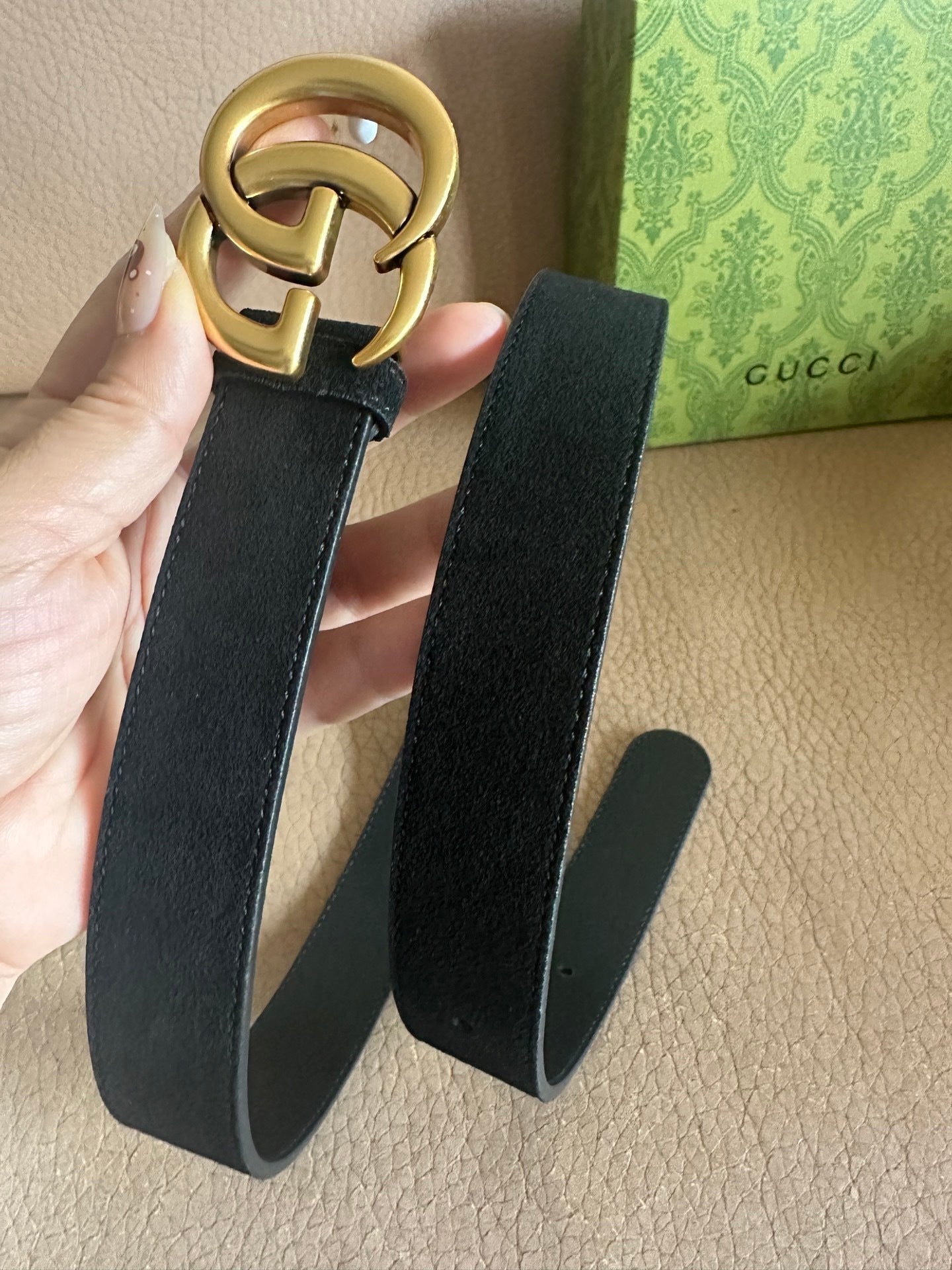 Suede-Finish Leather Belt — Retro Metal Buckle