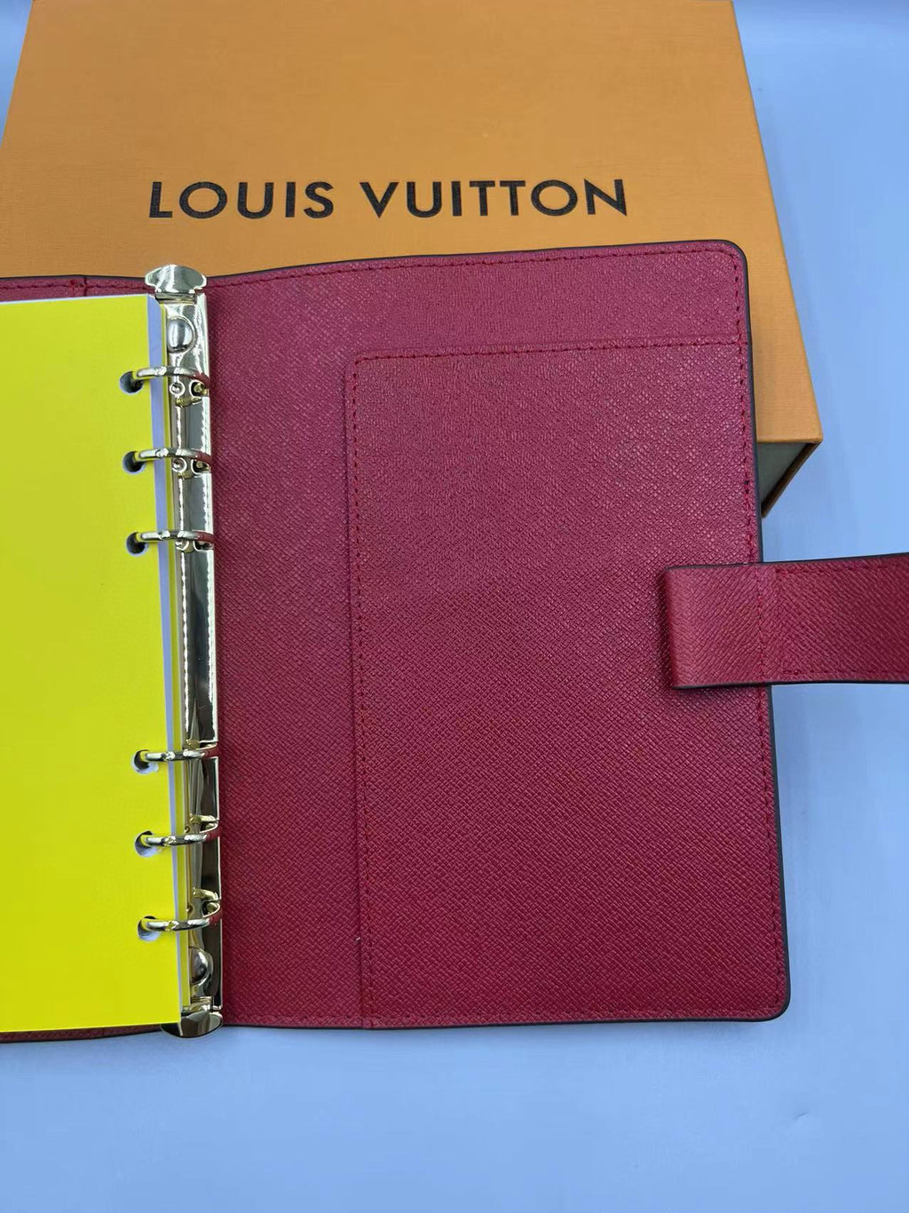 Model M20004 — Compact Agenda Cover