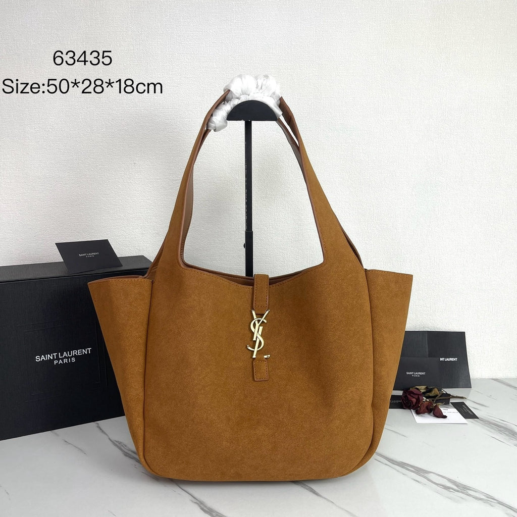 BEA High-Quality Leather Hobo Bag
