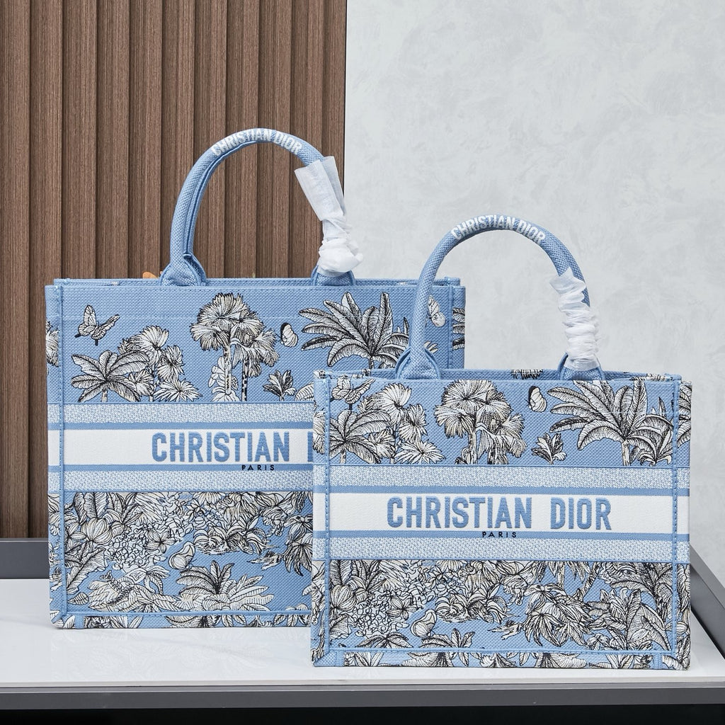 D Book Tote ( Beige Coconut Tree )
