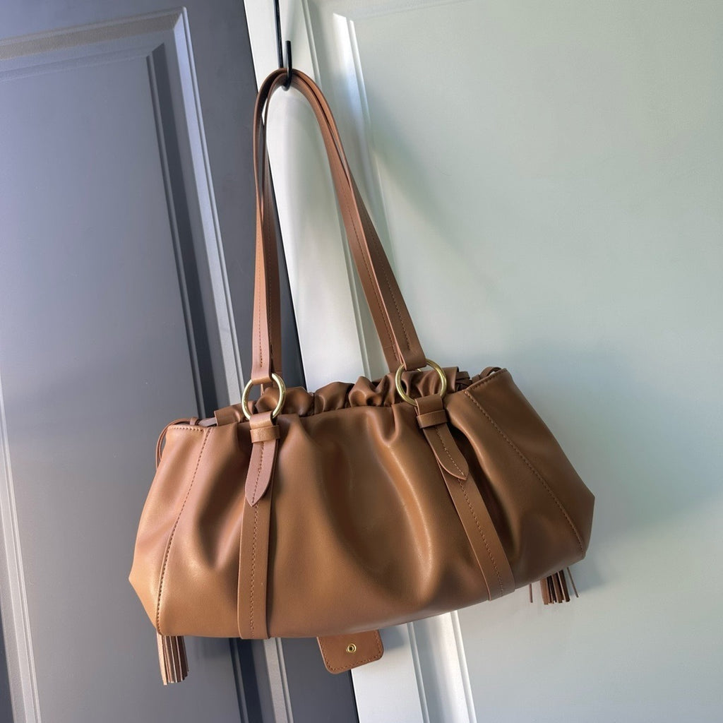 Vintage-Inspired Shoulder Bag