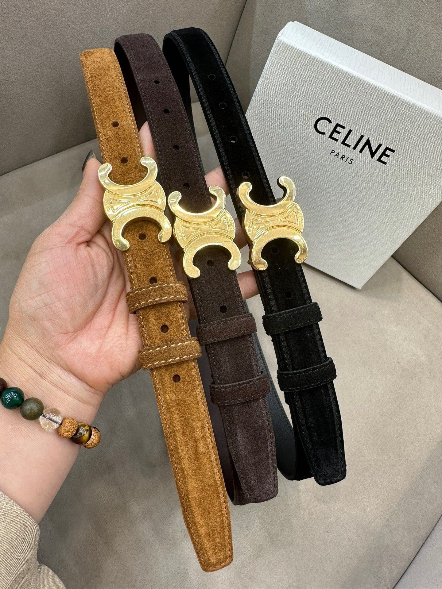 Women’s Suede-Finish Leather Belt — Vintage Inspired Metal Buckle