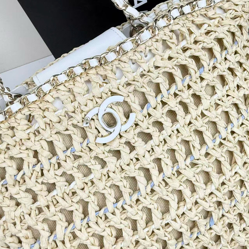 Woven Summer Shopping Tote.