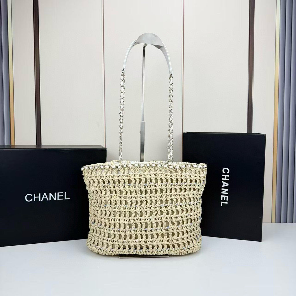 Woven Summer Shopping Tote.