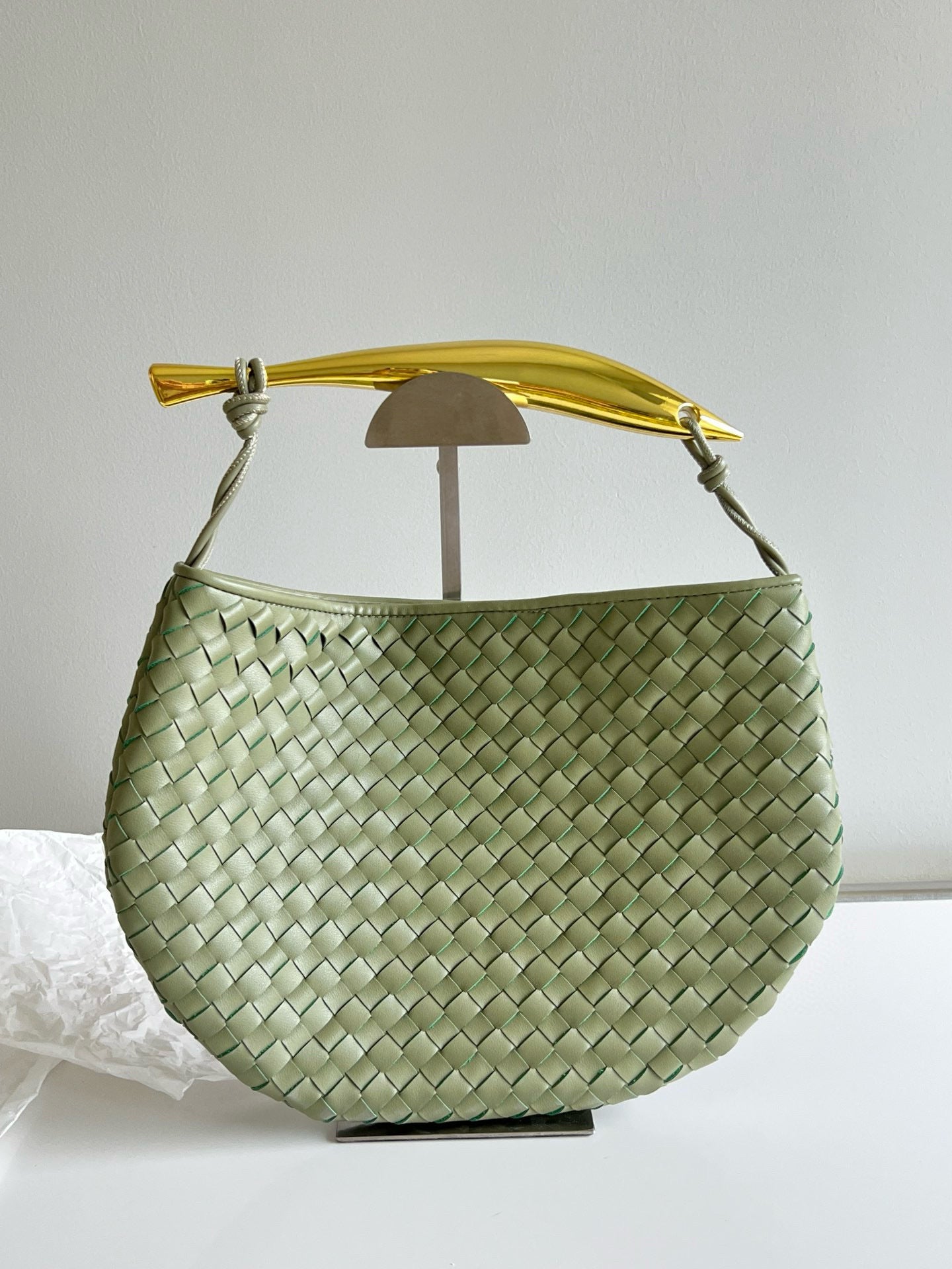 Winter New Arrival | Sardine Metal Handle Clutch