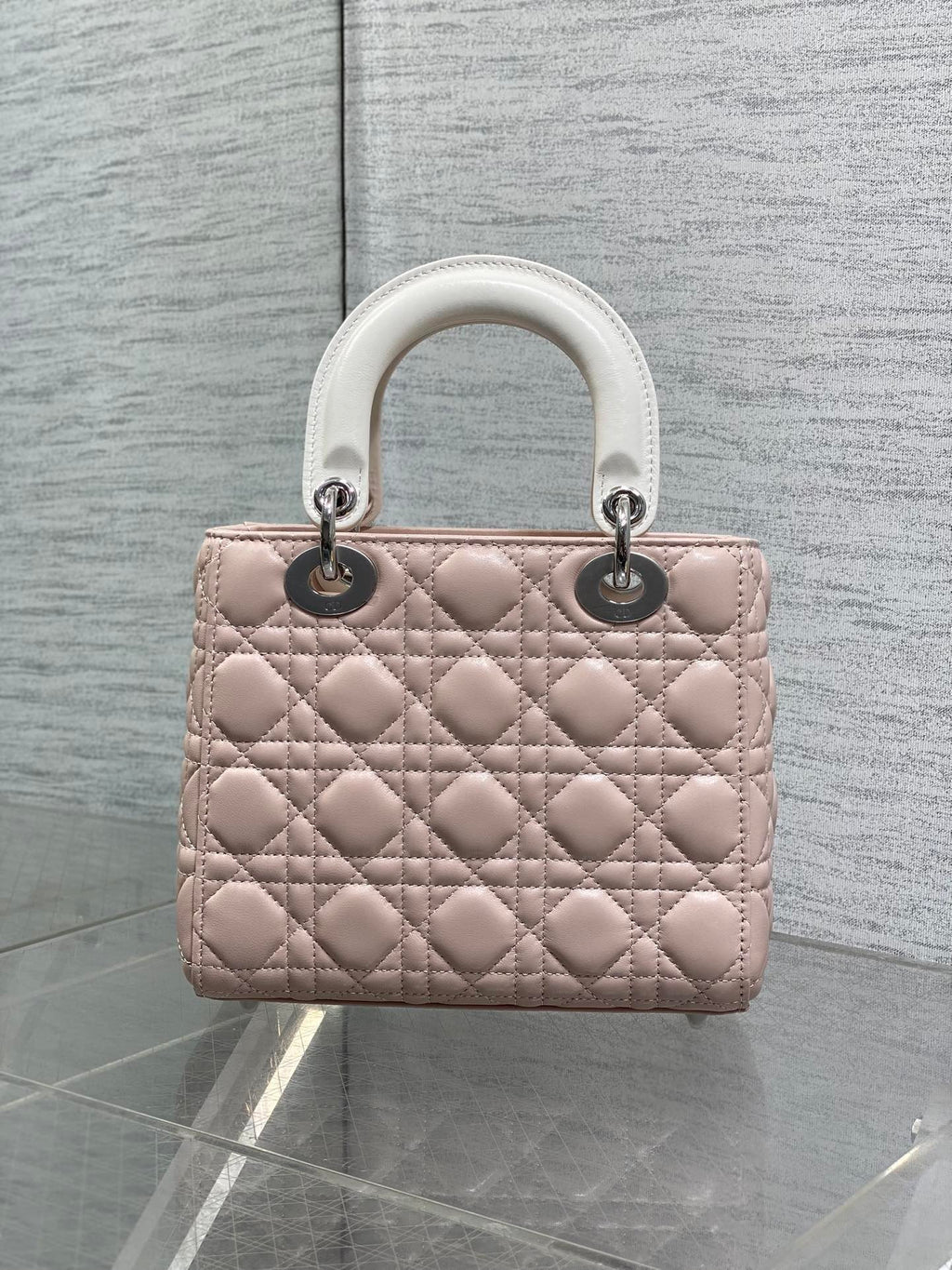 Classic Bow Top Handle Bag 🎀- Premium Quality