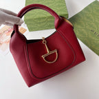 Softbit Maxi Shoulder Bag :  Medium