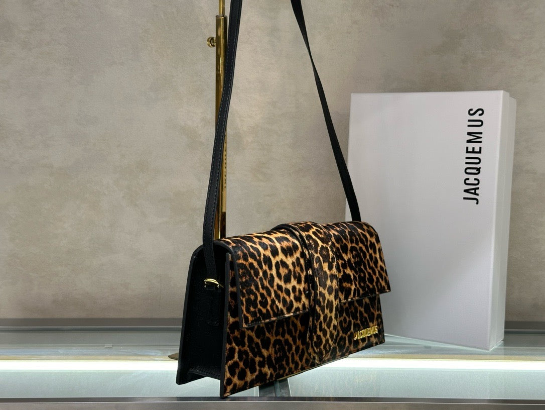 Mini Leopard Print Shoulder Clutch Bag | Convertible Design in Genuine Leather