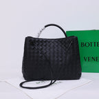 B*V | 23 New Andiamo Handbag