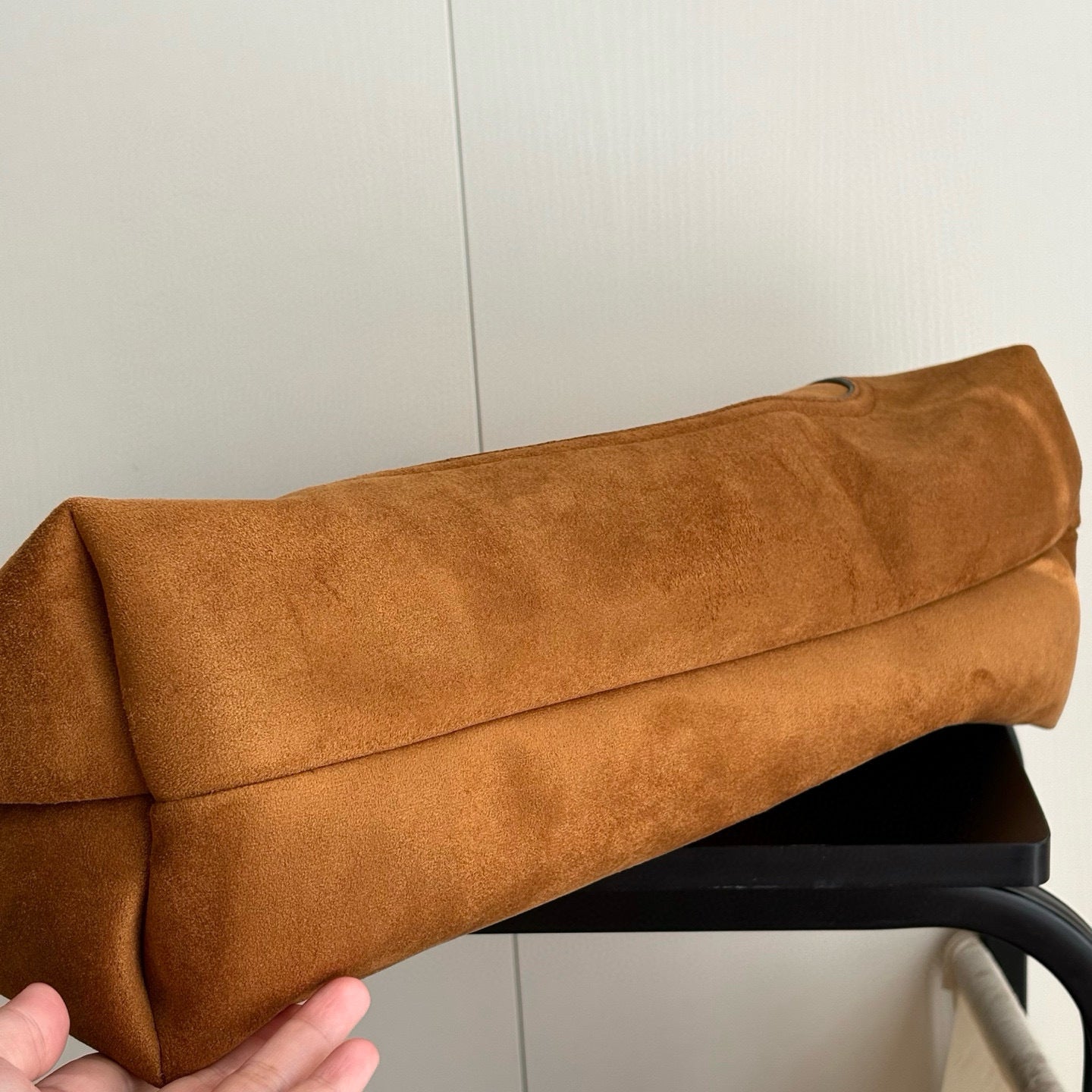 Maxi Suede Shoulder Bag : Large
