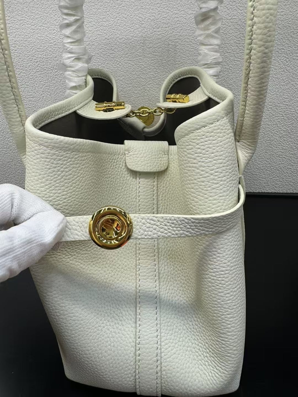 Premium Leather Vintage-Style Top-Handle Tote Bag