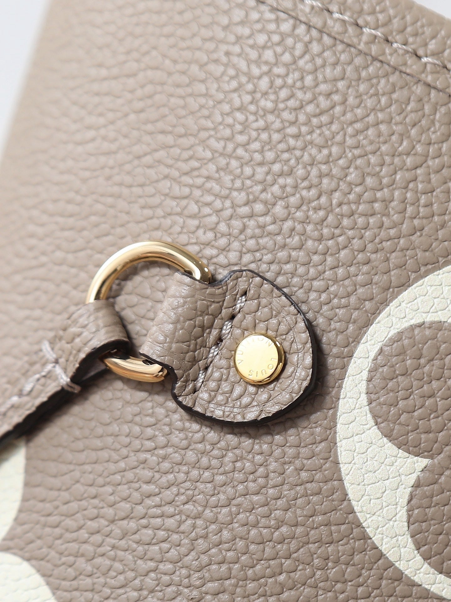 Neverfull Medium Handbag – Premium Monogram Empreinte Leather
