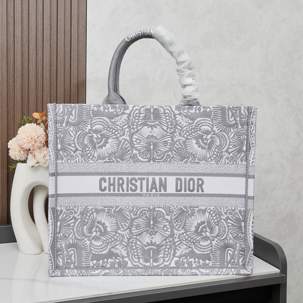 D Book Tote ( Gray Butterfly )