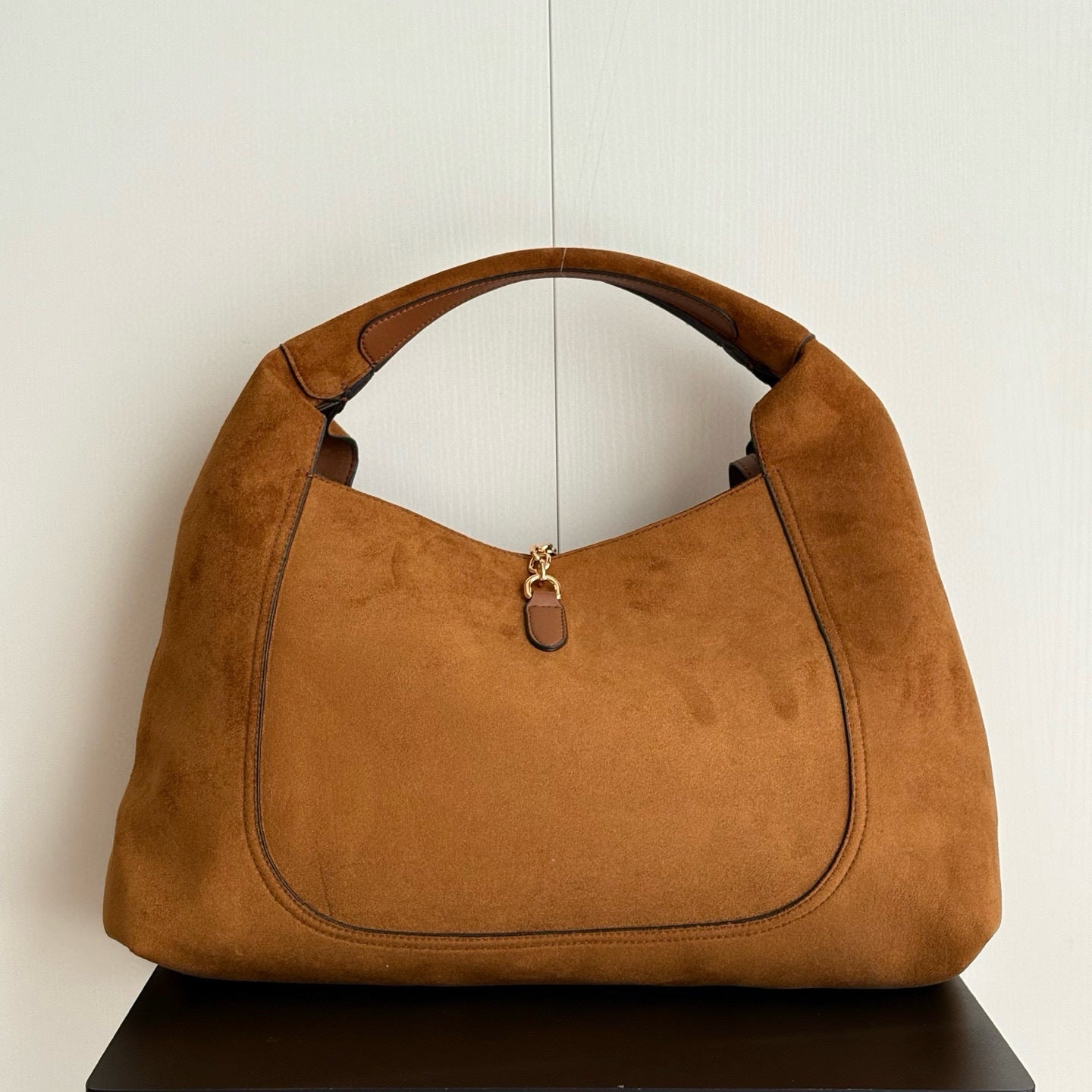 Maxi Suede Shoulder Bag : Large