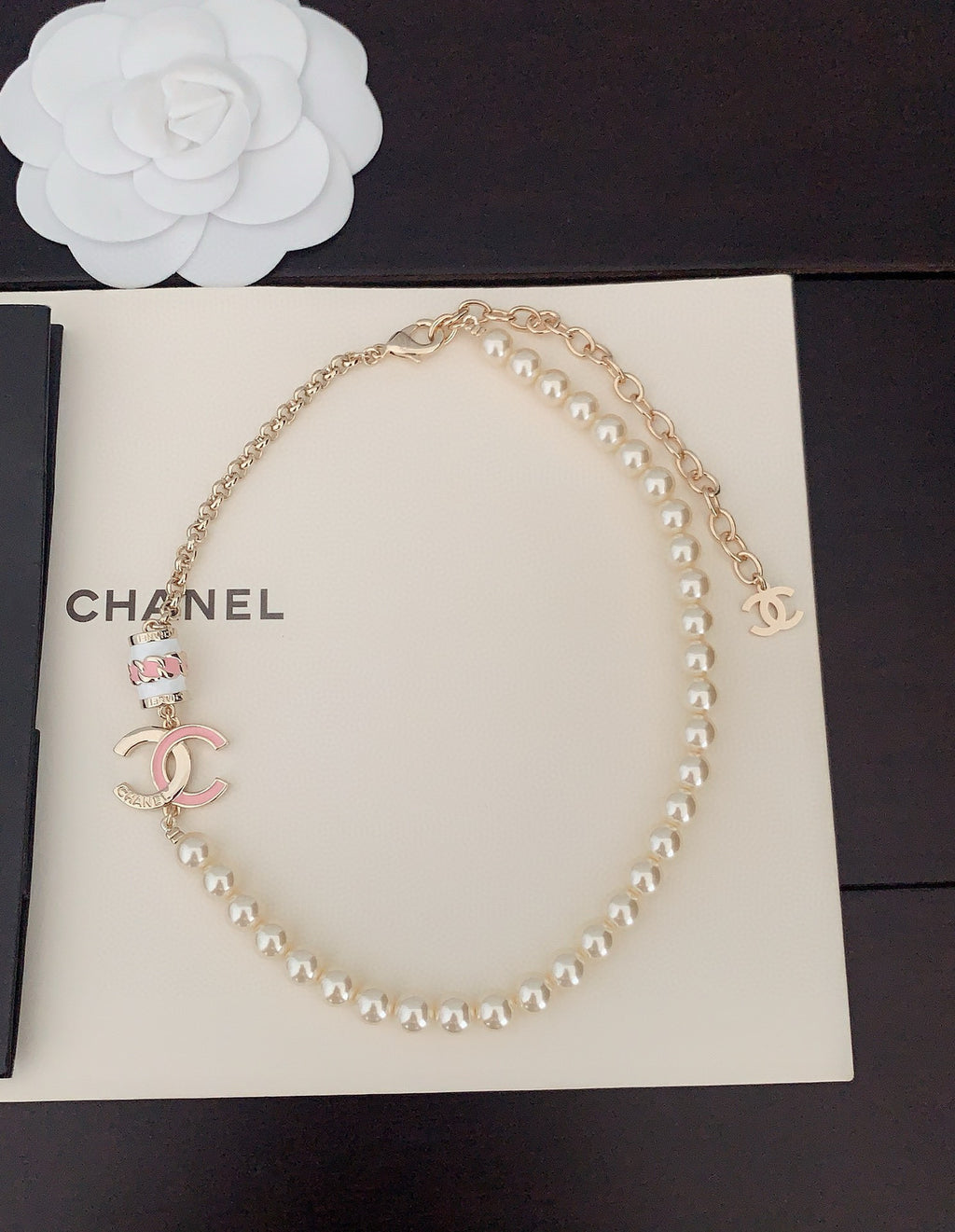 Elegant Soft Pink Pearl Necklace 🩷✨