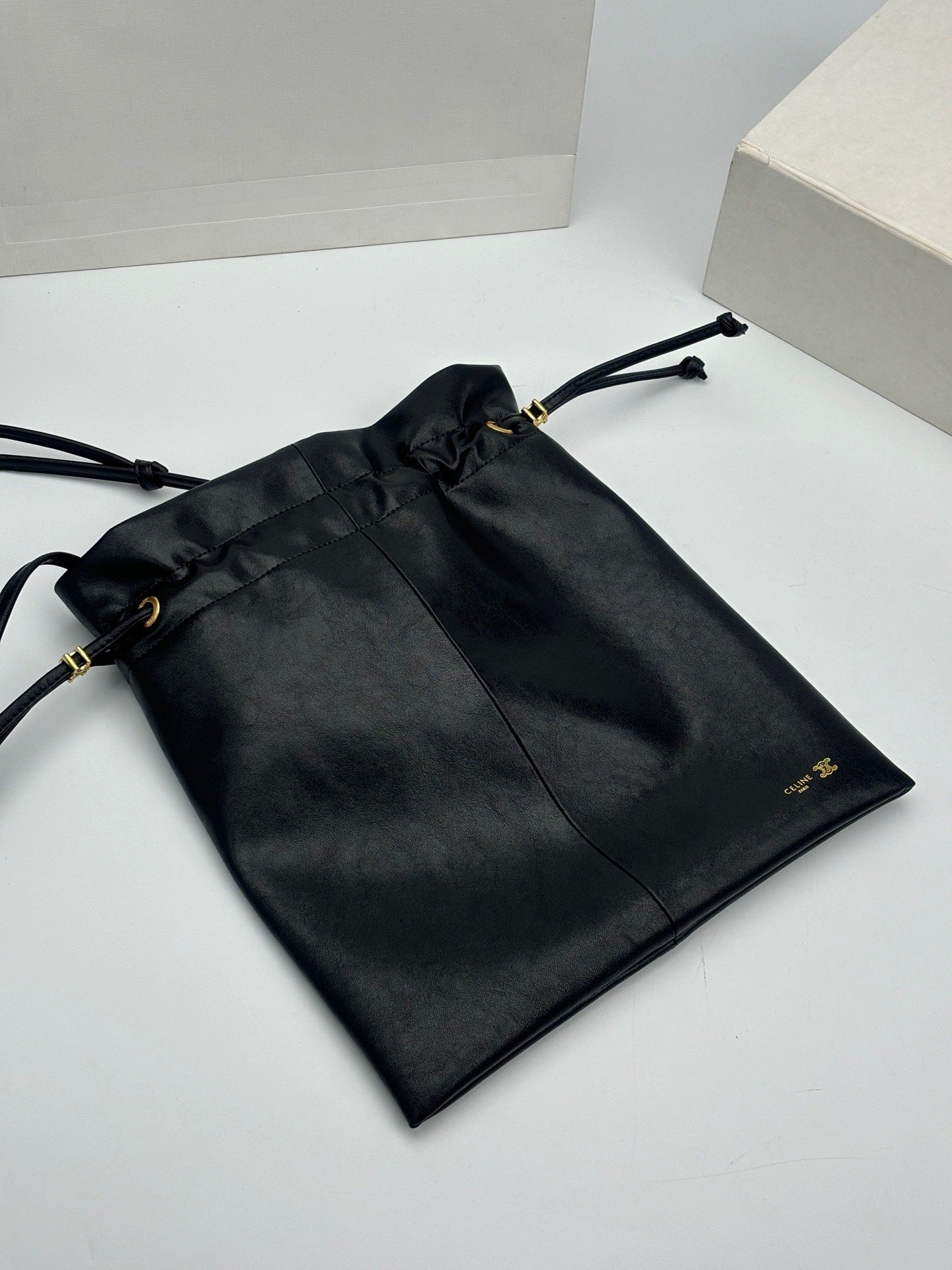 Bucket Bag | Drawstring Handbag