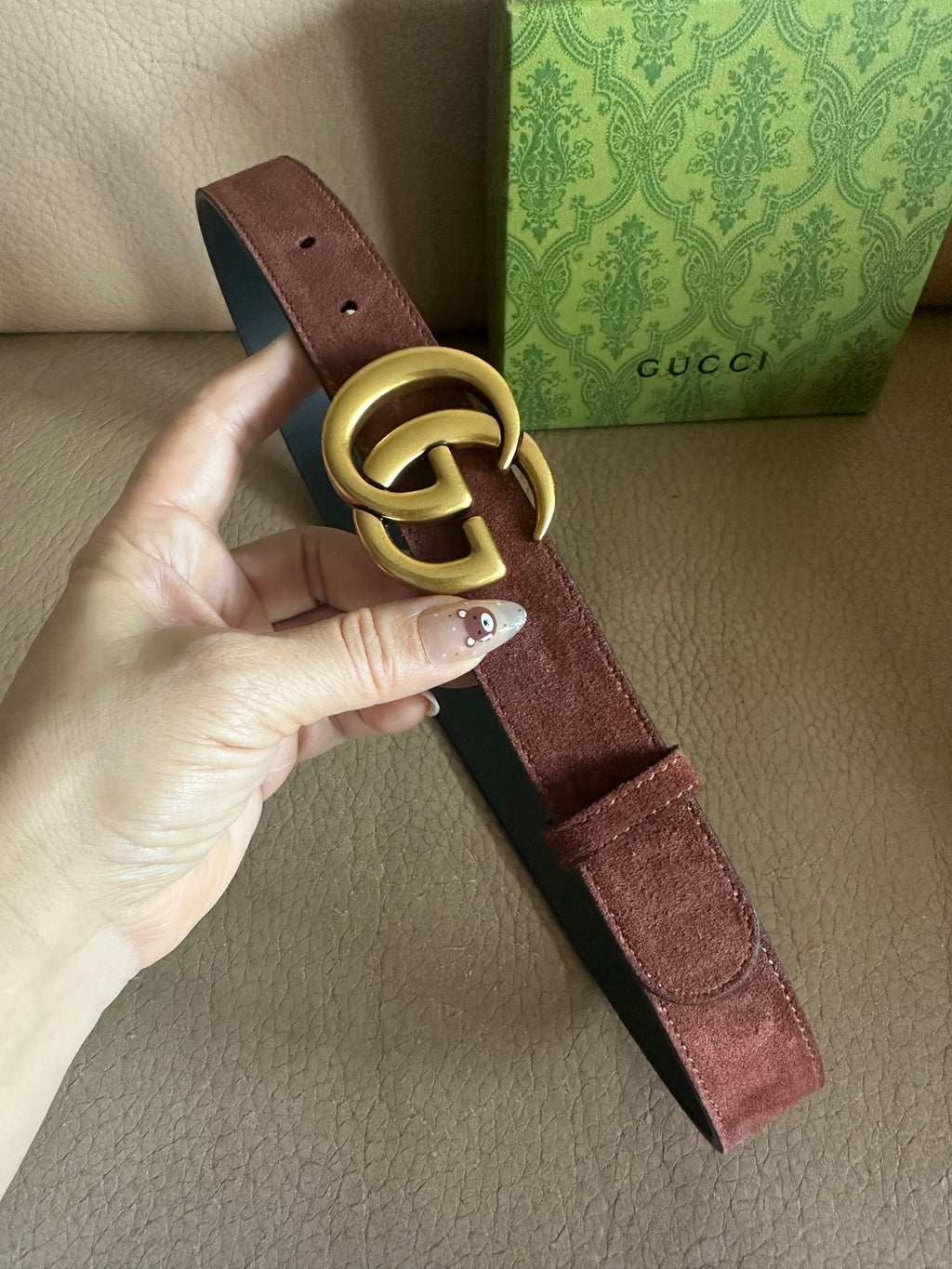 Suede-Finish Leather Belt — Retro Metal Buckle