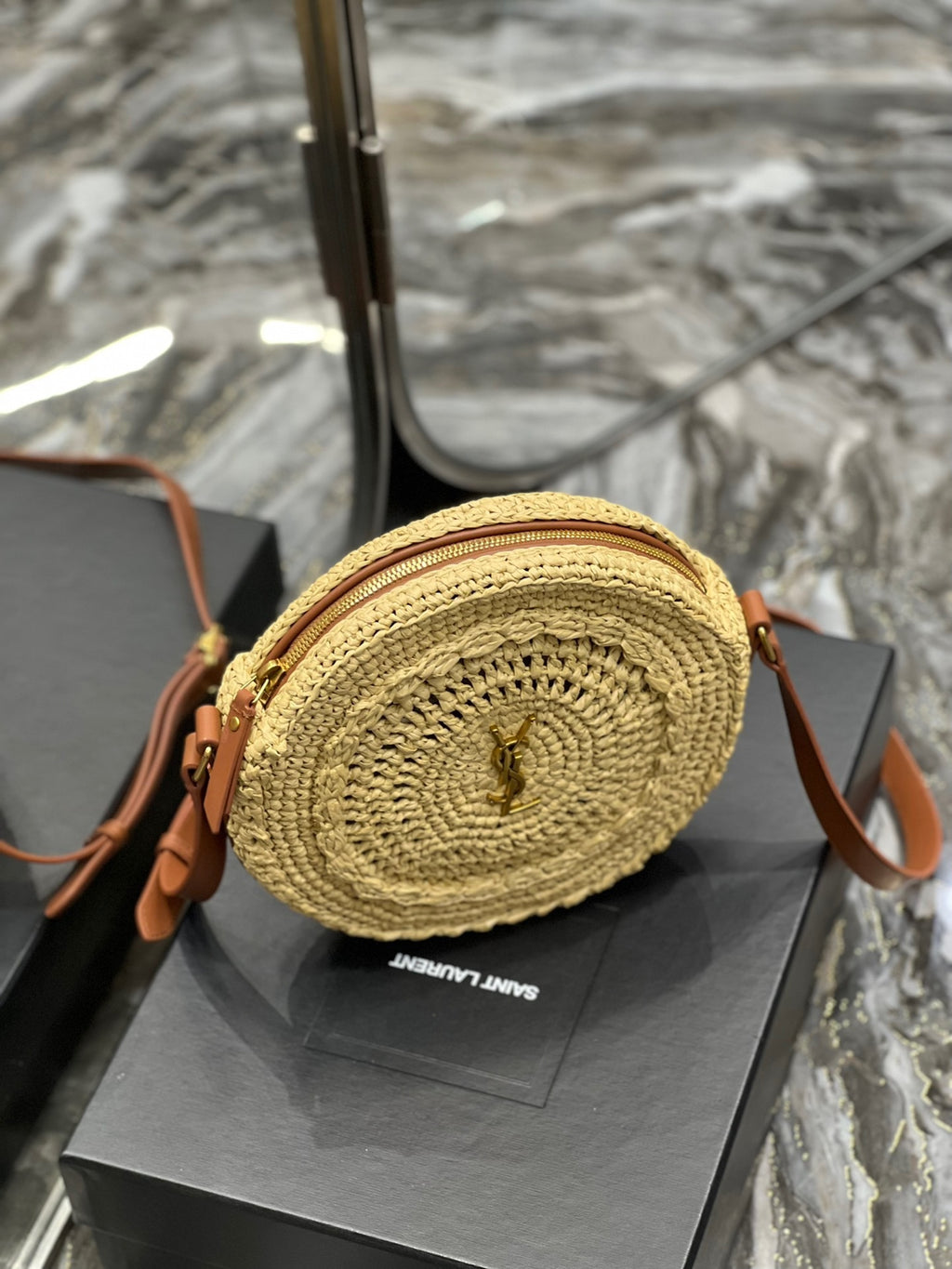 Premium Quality Round Raffia Woven Bag