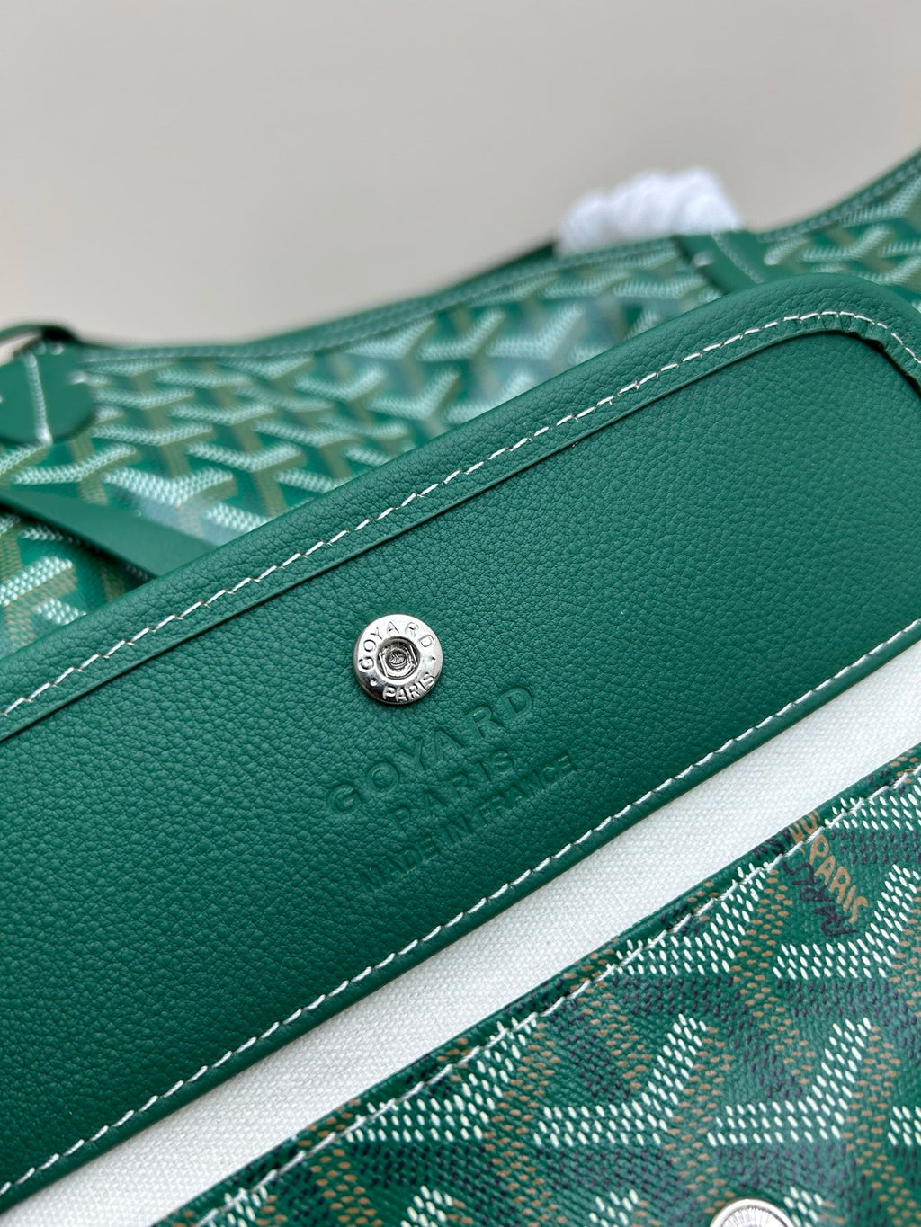 Upgraded Classic Triangle Pattern Tote.