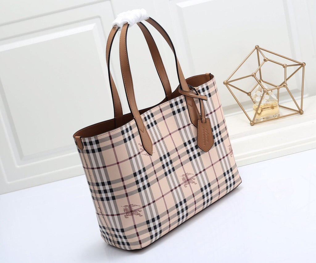 Reversible Tote Bag – Dual-Style Design