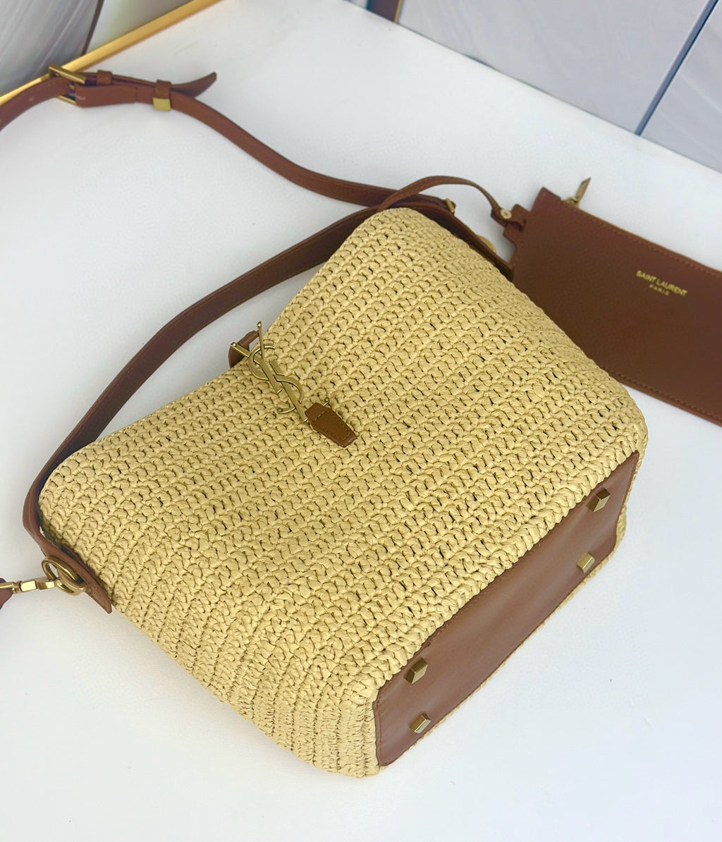 Summer Woven Bucket Bag