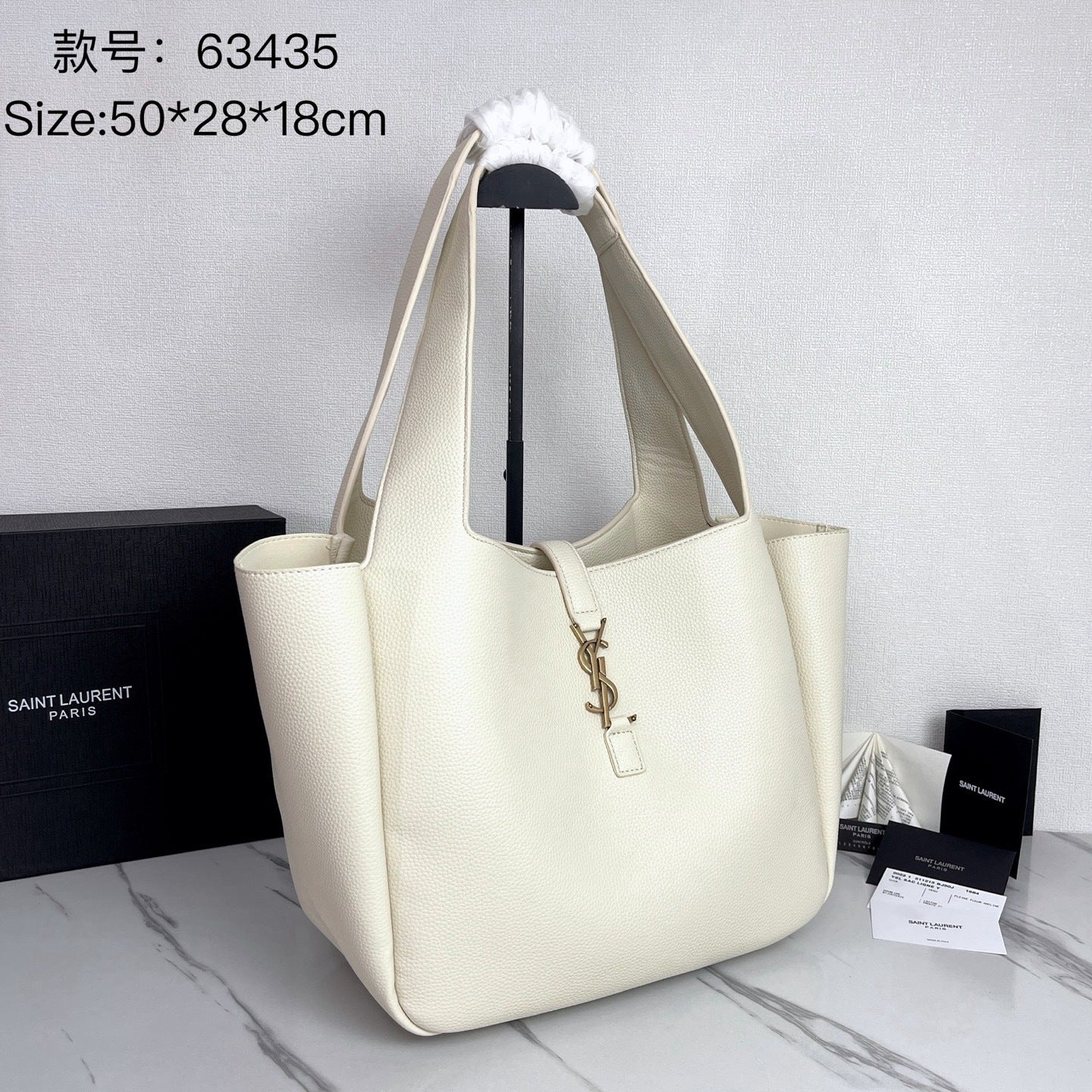 BEA High-Quality Leather Hobo Bag