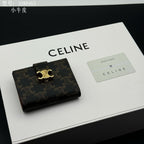 Triomphe-Style Three-Fold Leather Wallet with Metal Hardware – Premium Quality