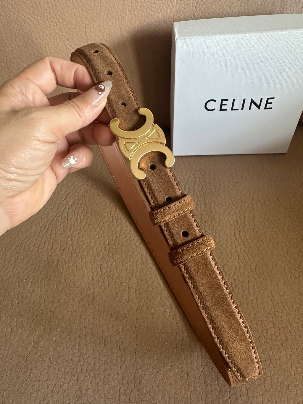 Women’s Suede-Finish Leather Belt — Vintage Inspired Metal Buckle