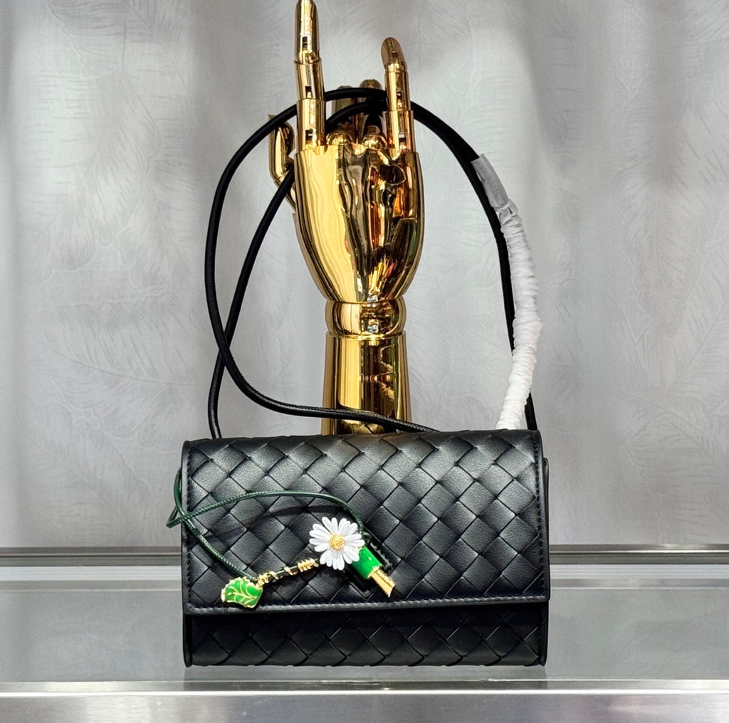 Andiamo Floral Clutch Bag